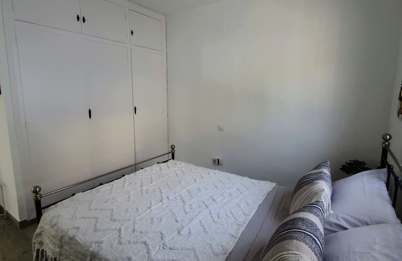 2 soveværelse Semi-Rækkehus til salg i Altea med swimmingpool garage - € 495.000 (Ref: 9216920)