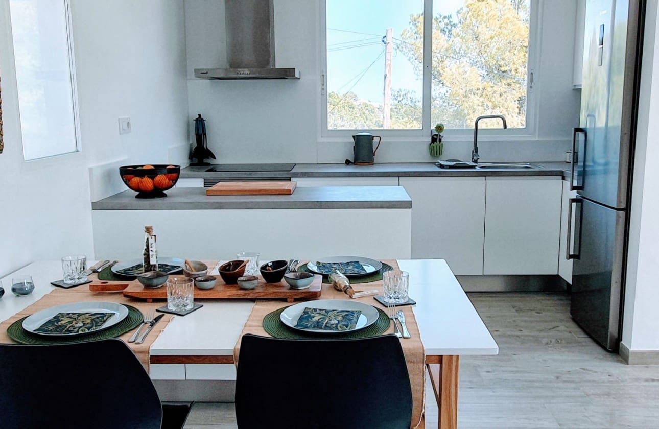 2 soveværelse Semi-Rækkehus til salg i Altea med swimmingpool garage - € 495.000 (Ref: 9216920)