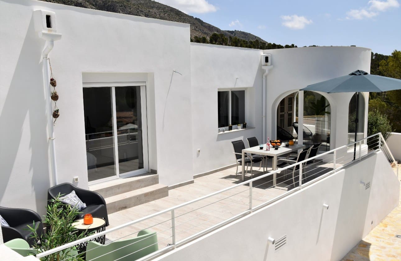 2 chambre Villa/Maison à vendre à Altea avec piscine - 490 000 € (Ref: 9216921)