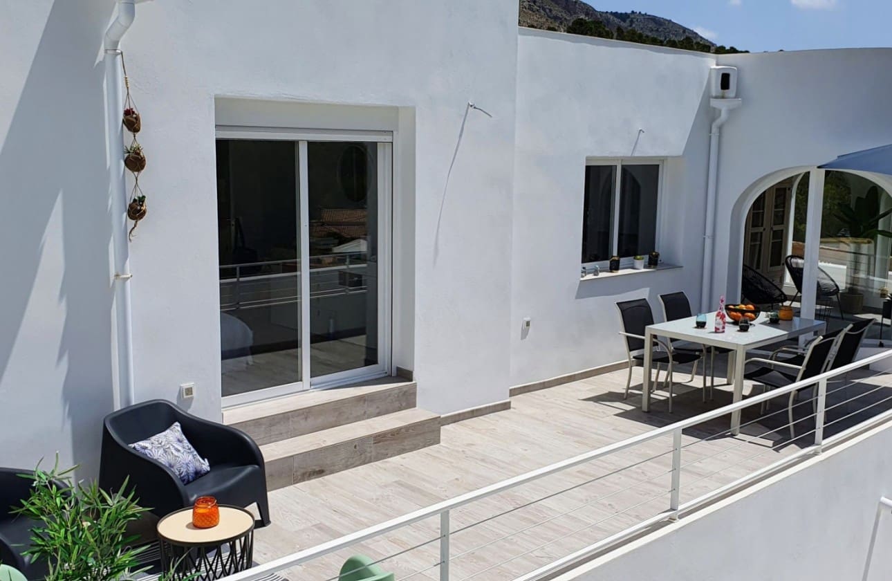 2 chambre Villa/Maison à vendre à Altea avec piscine - 490 000 € (Ref: 9216921)