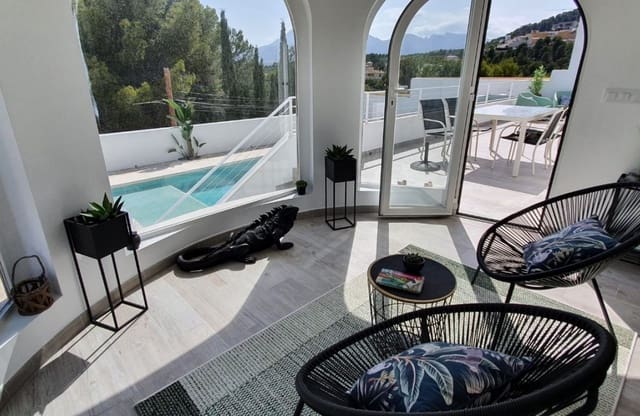 2 bedroom Townhouse for sale in Altea with pool - € 490,000 (Ref: 9216921)