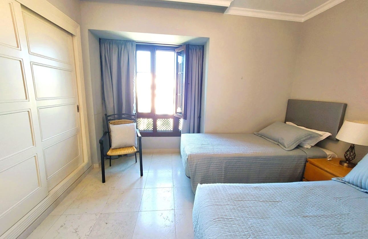 2 soveværelse Strandlejlighed til salg i Altea med swimmingpool garage - € 650.000 (Ref: 9216923)