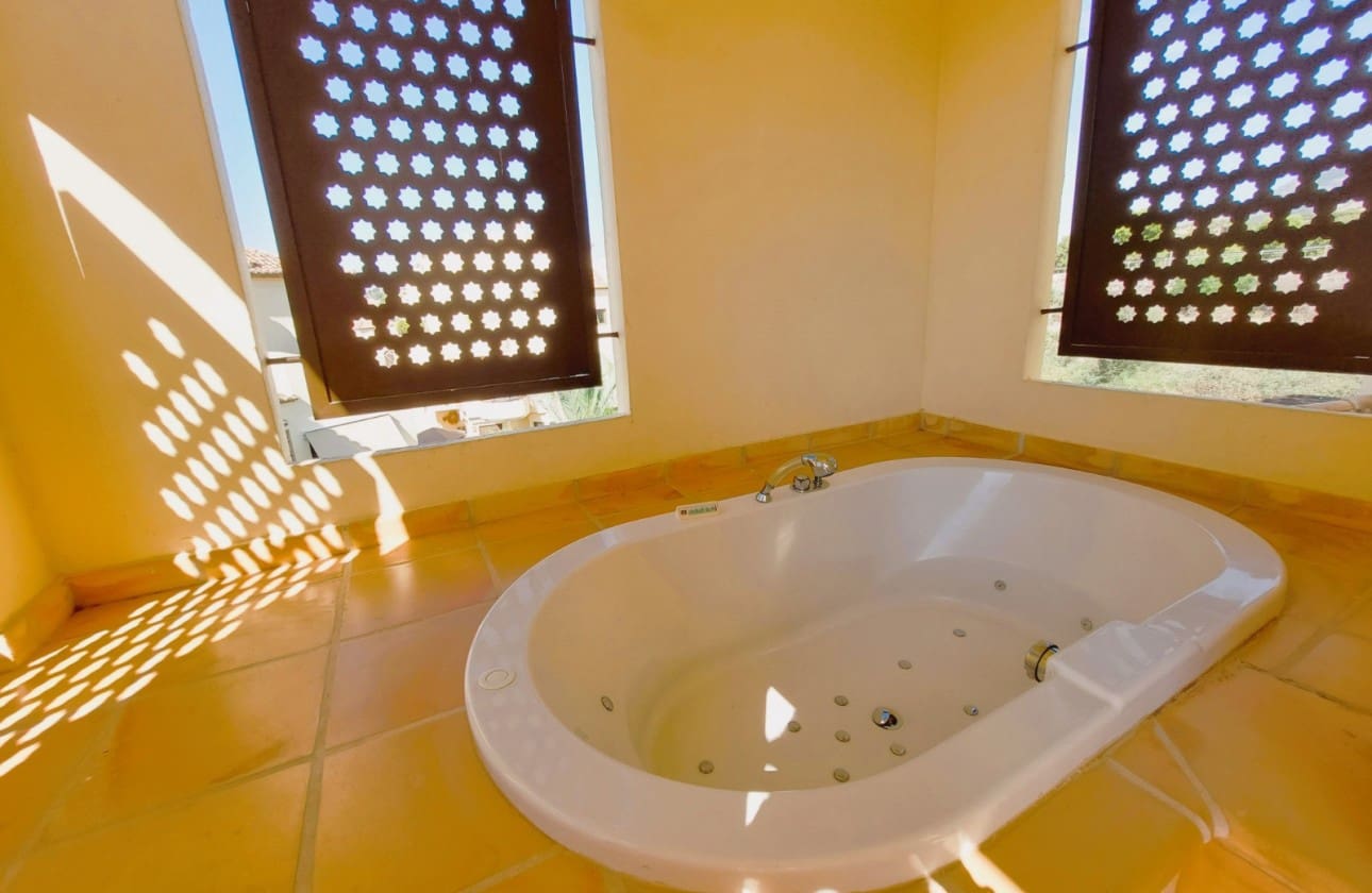 2 soveværelse Strandlejlighed til salg i Altea med swimmingpool garage - € 650.000 (Ref: 9216923)