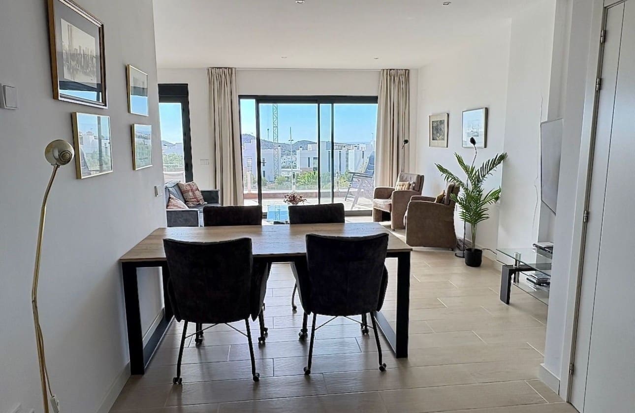 3 makuuhuone Kattohuoneisto myytävänä paikassa Finestrat mukana uima-altaan 
autotalli - 425 000 € (Ref: 9346608)