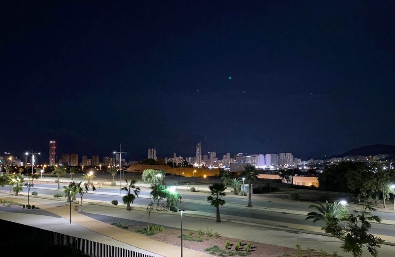 3 makuuhuone Kattohuoneisto myytävänä paikassa Finestrat mukana uima-altaan 
autotalli - 425 000 € (Ref: 9346608)