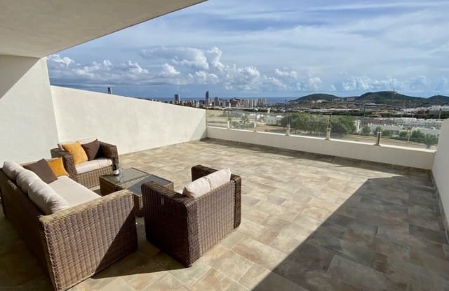 3 makuuhuone Kattohuoneisto myytävänä paikassa Balcón de Finestrat - Terra Marina, Finestrat mukana uima-altaan 
autotalli - 425 000 € (Ref: 9346608)