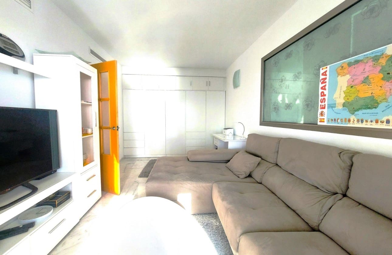 3 camera da letto Appartamento in vendita in Benidorm con piscina - 450.000 € (Rif: 9390214)