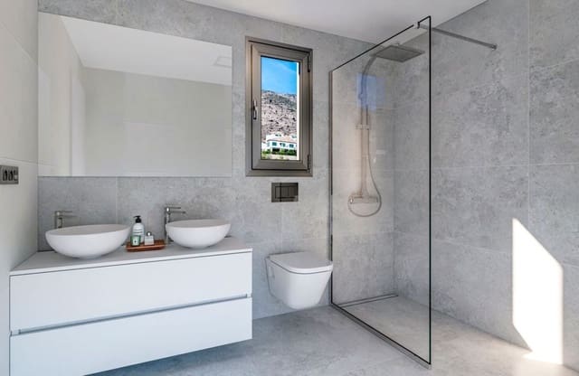 3 bedroom Villa for sale in Golf Bahía, Finestrat with pool - € 695,000 (Ref: 9402796)