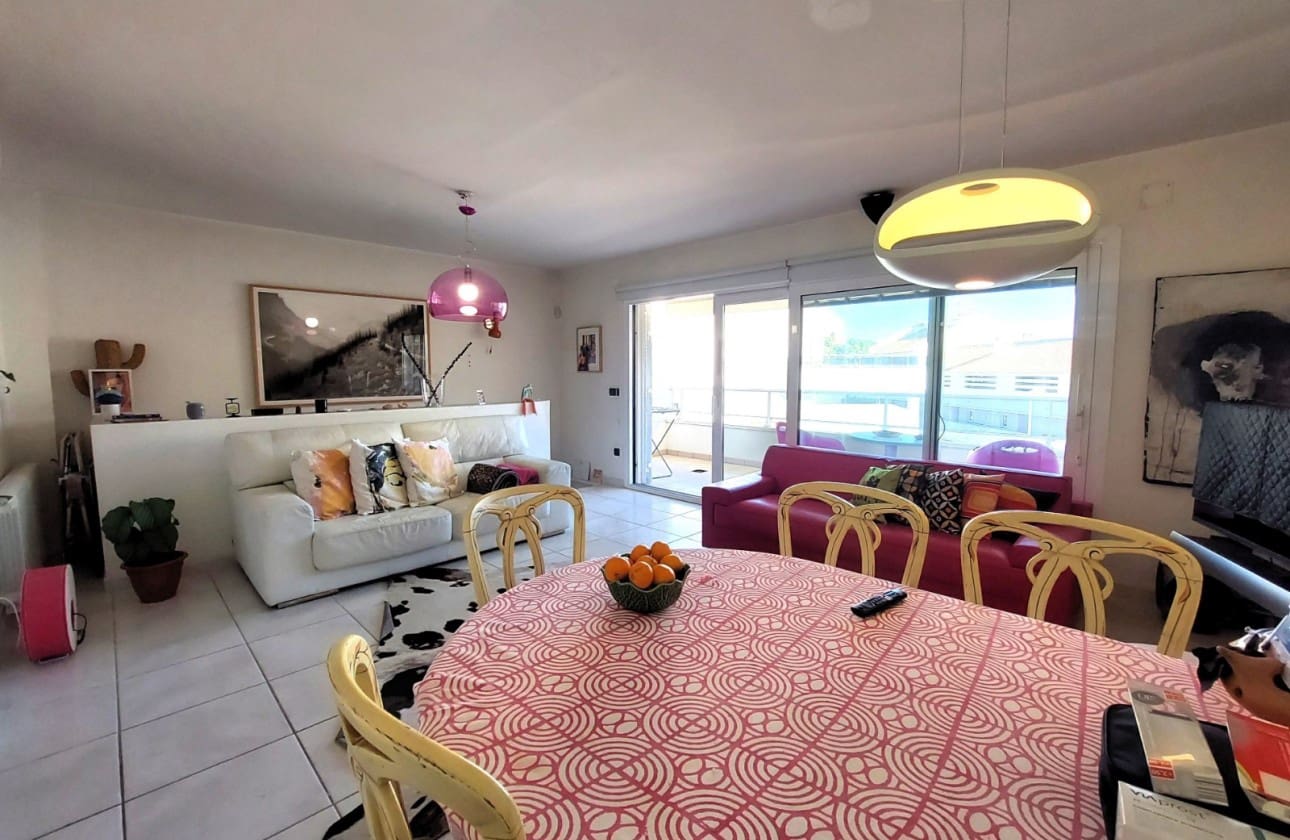 3 bedroom Apartment for sale in Altea with pool - € 525,000 (Ref: 9426715)