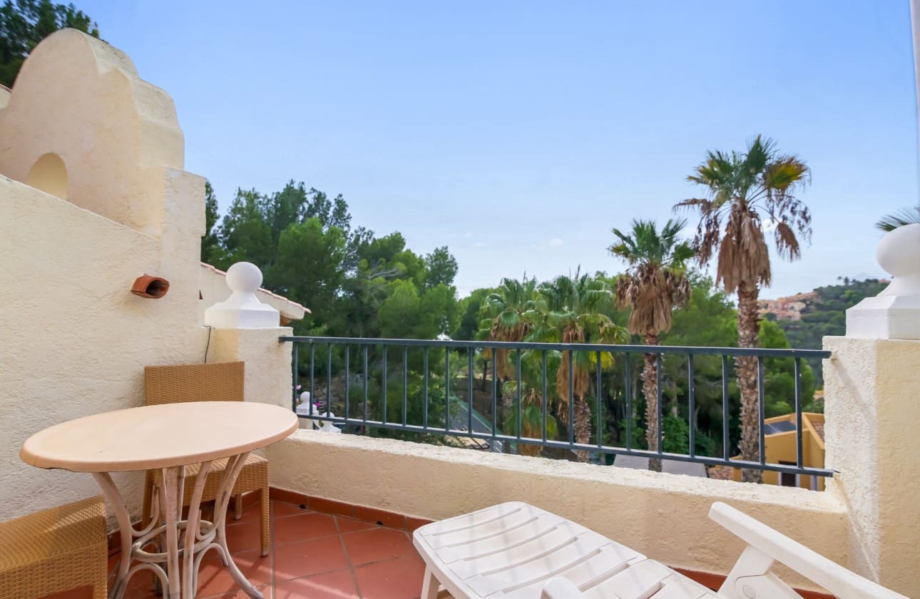 3 bedroom Villa for sale in Altea - € 725,000 (Ref: 9439027)