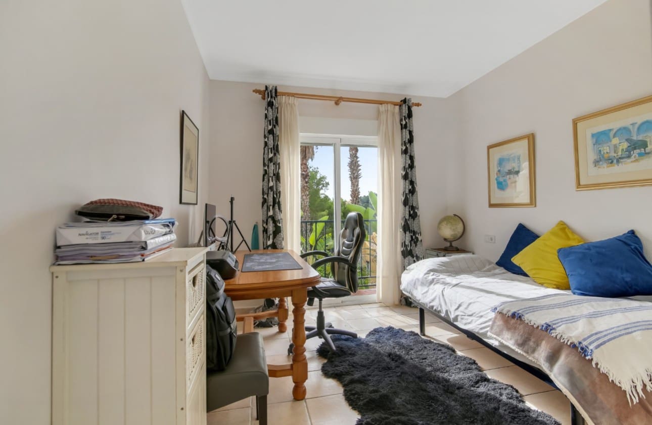 3 bedroom Villa for sale in Altea - € 725,000 (Ref: 9439027)