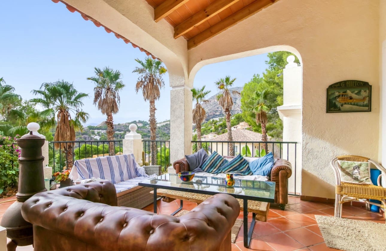 3 bedroom Villa for sale in Altea - € 725,000 (Ref: 9439027)