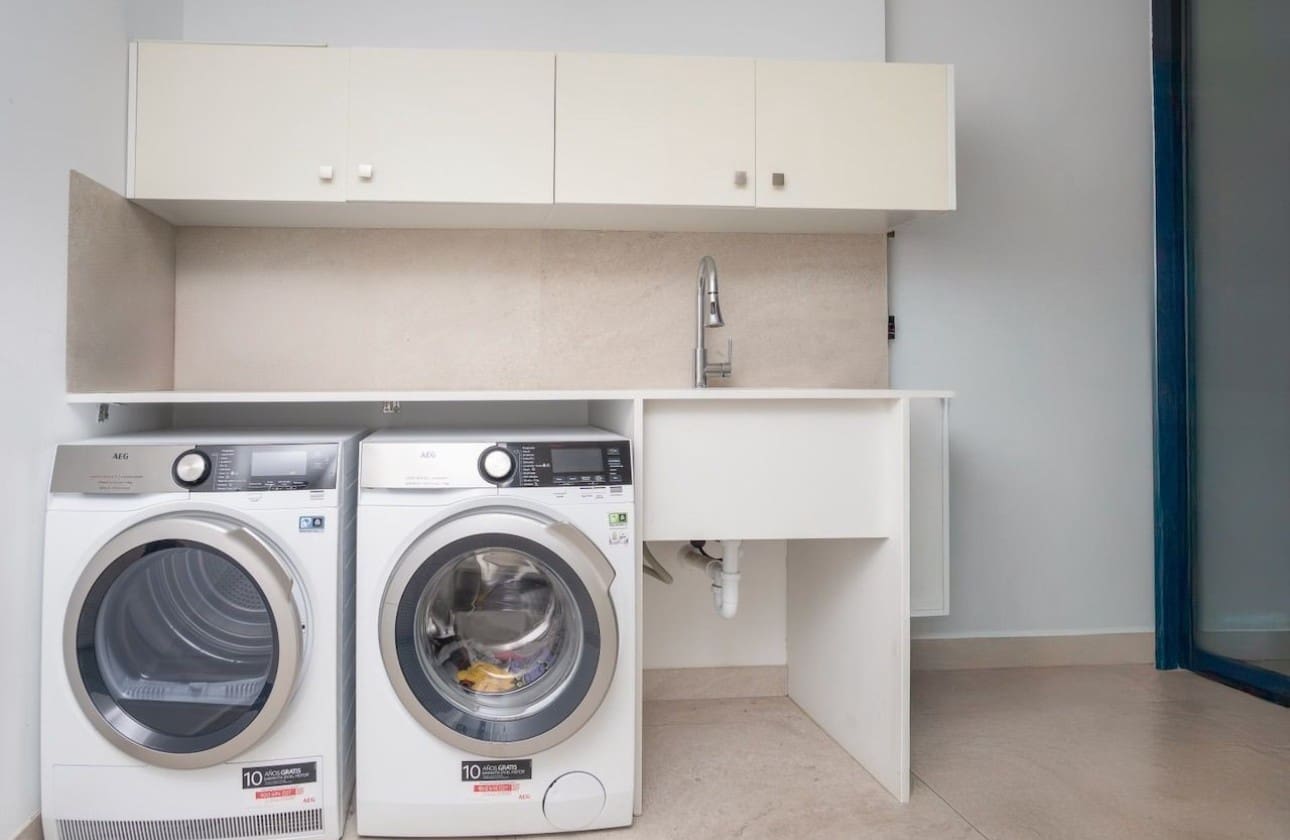 4 bedroom Villa for sale in Albir with pool garage - € 1,675,000 (Ref: 9441121)