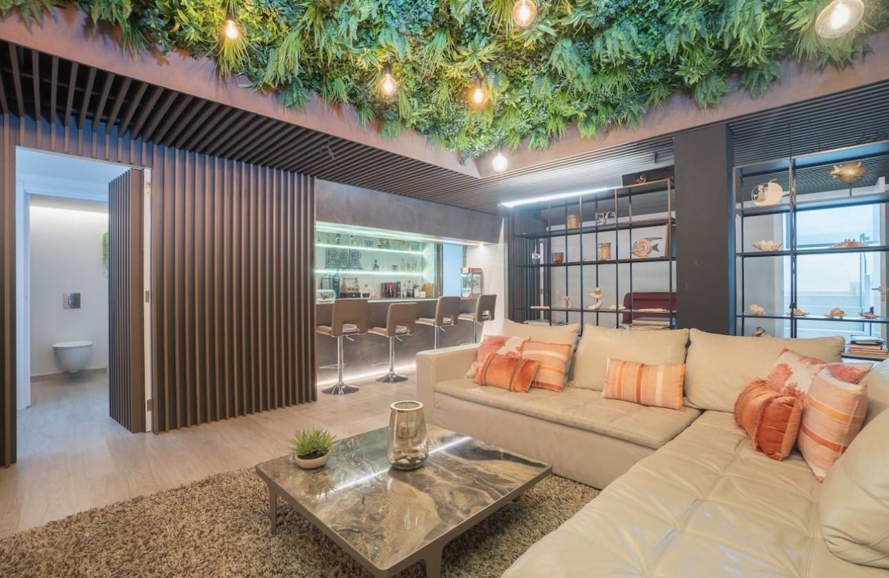 4 bedroom Villa for sale in Albir with pool garage - € 1,675,000 (Ref: 9441121)