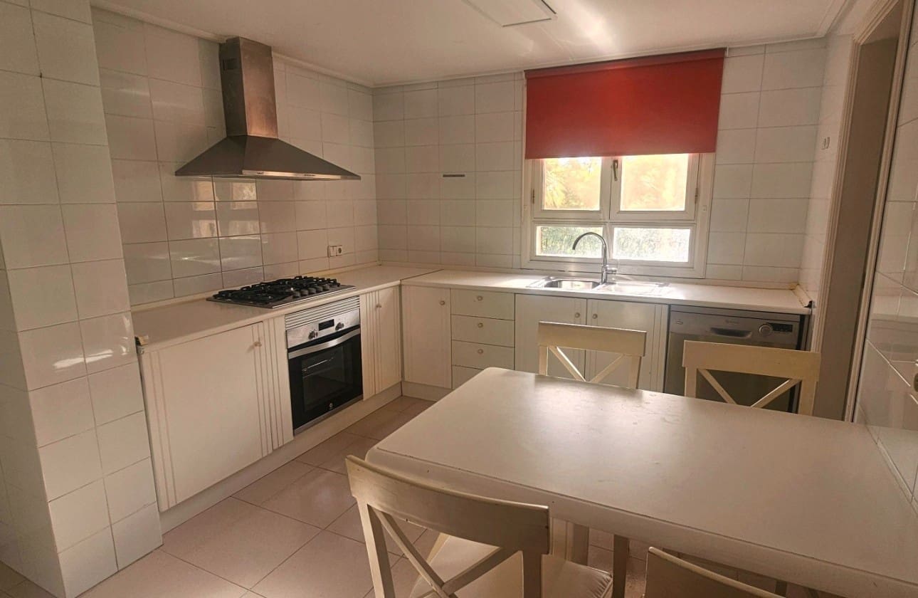 Apartamento de 3 habitaciones en San Juan de Alicante / Sant Joan d'Alacant en venta con piscina garaje - 550.000 € (Ref: 9441489)