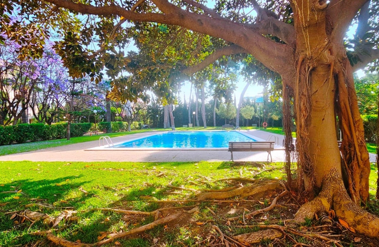 Apartamento de 3 habitaciones en San Juan de Alicante / Sant Joan d'Alacant en venta con piscina garaje - 550.000 € (Ref: 9441489)