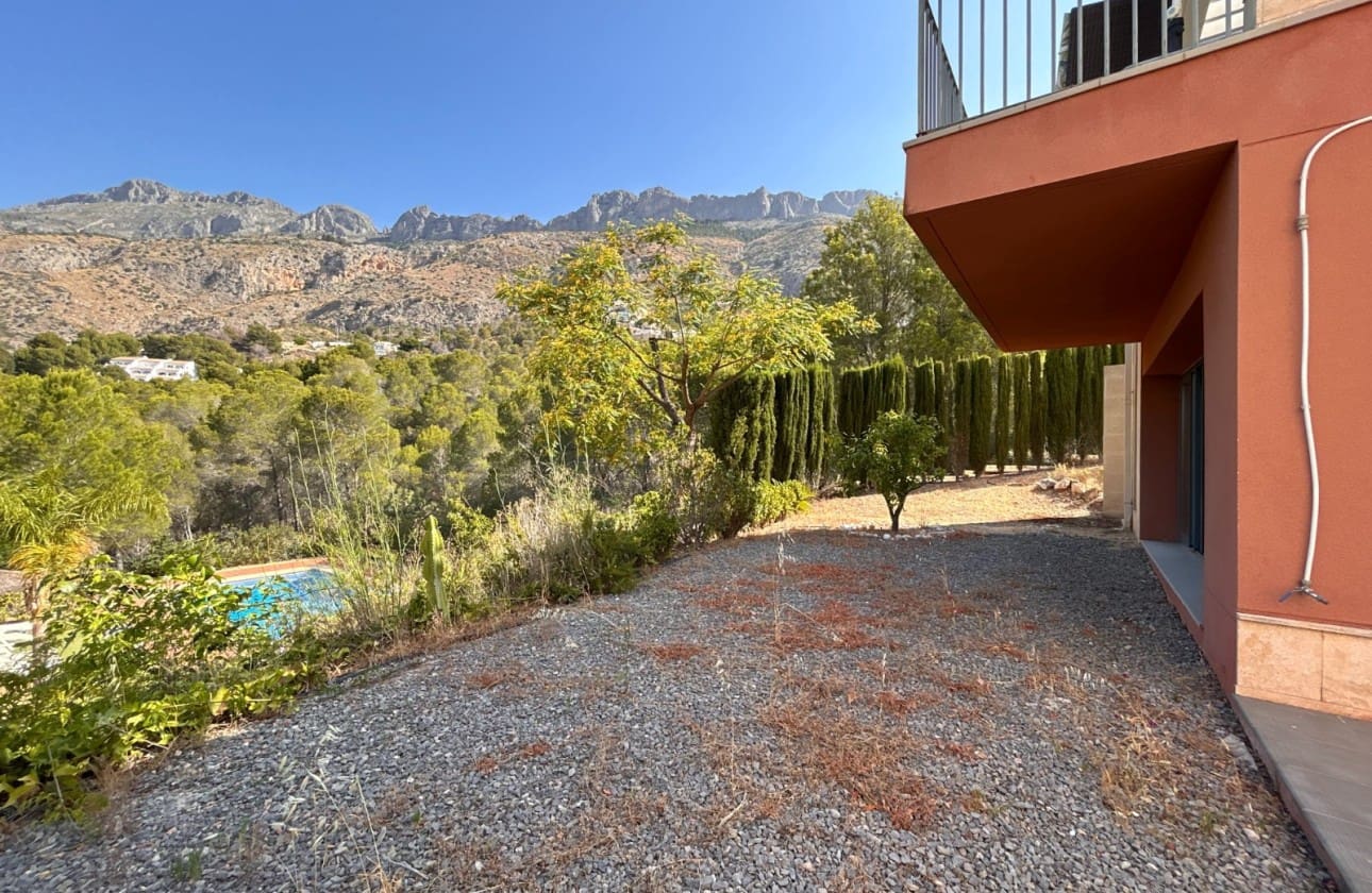 3 slaapkamer Villa te koop in Altea met zwembad - € 485.000 (Ref: 9468552)