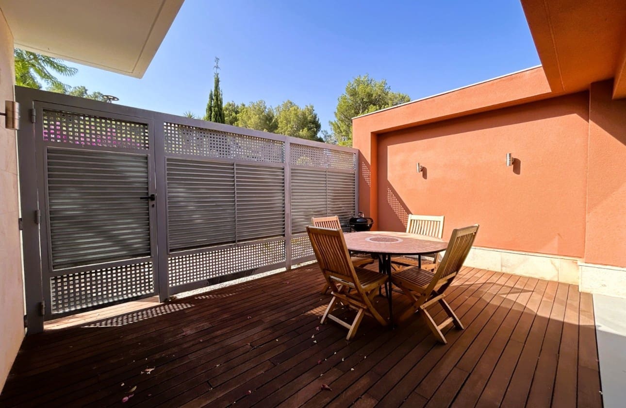 3 slaapkamer Villa te koop in Altea met zwembad - € 485.000 (Ref: 9468552)