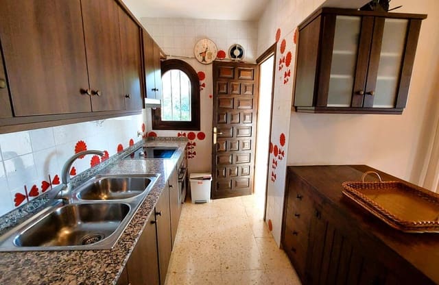 Chalet de 3 habitaciones en Altea en venta - 450.000 € (Ref: 9468553)