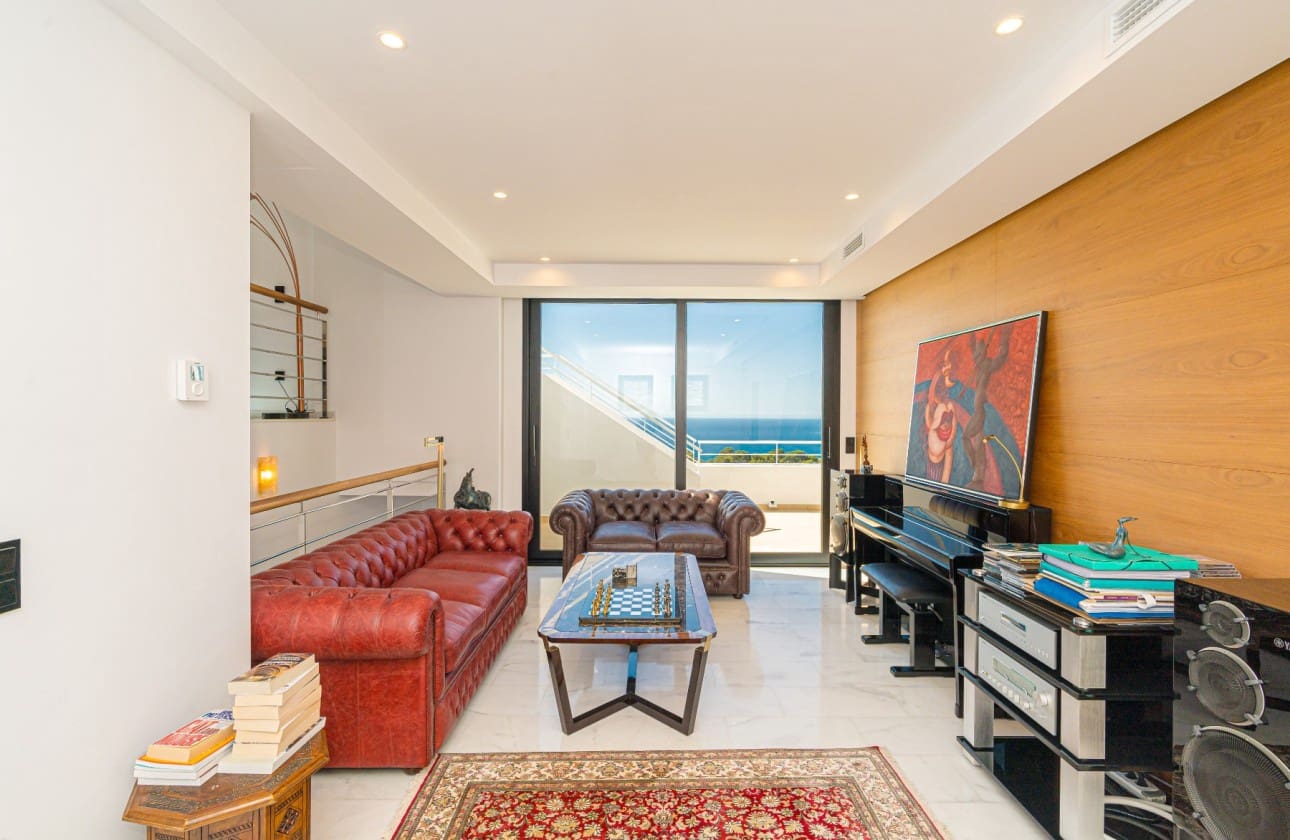 3 bedroom Villa for sale in Altea with pool - € 1,295,000 (Ref: 9497512)