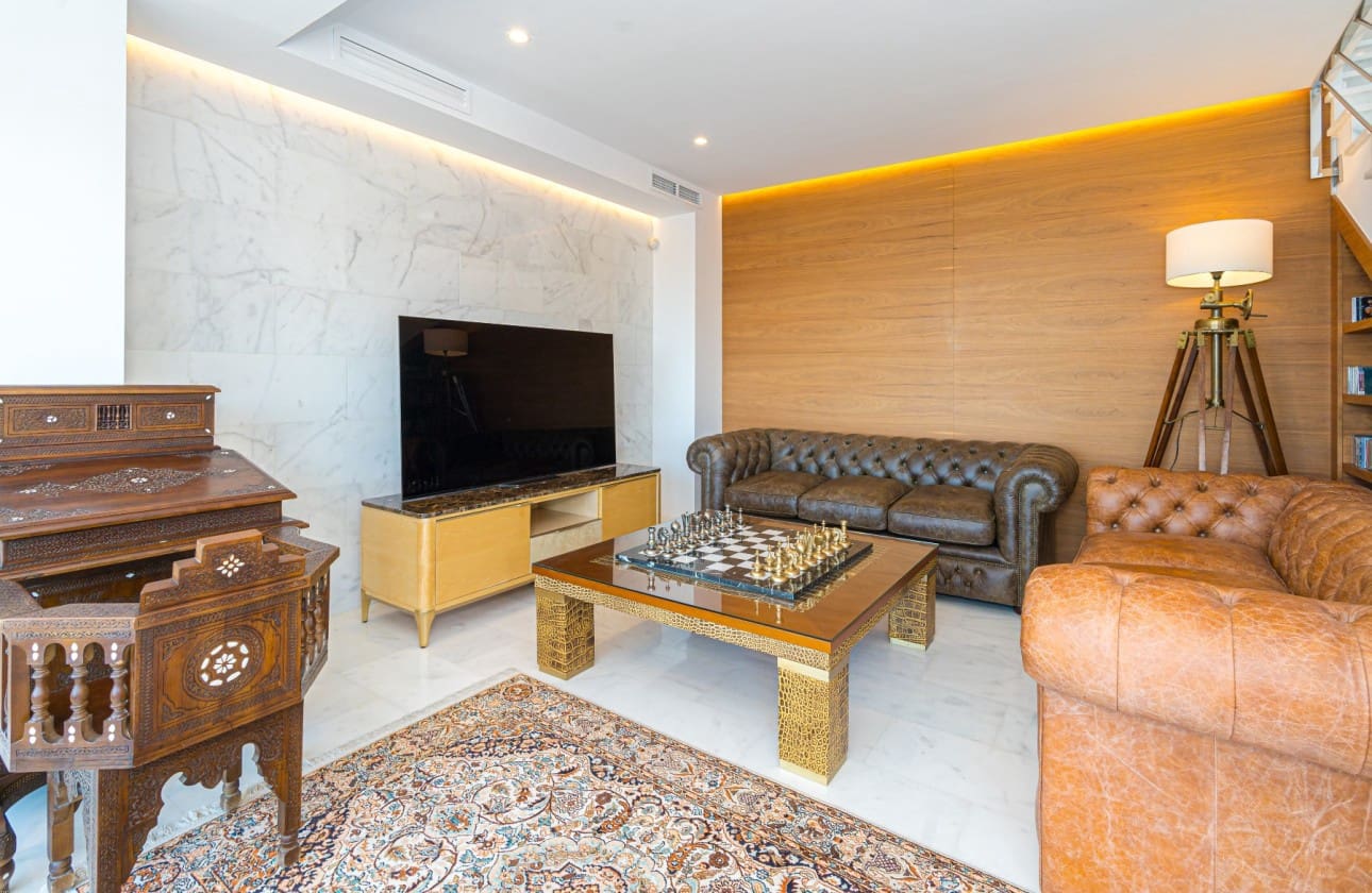 3 bedroom Villa for sale in Altea with pool - € 1,295,000 (Ref: 9497512)