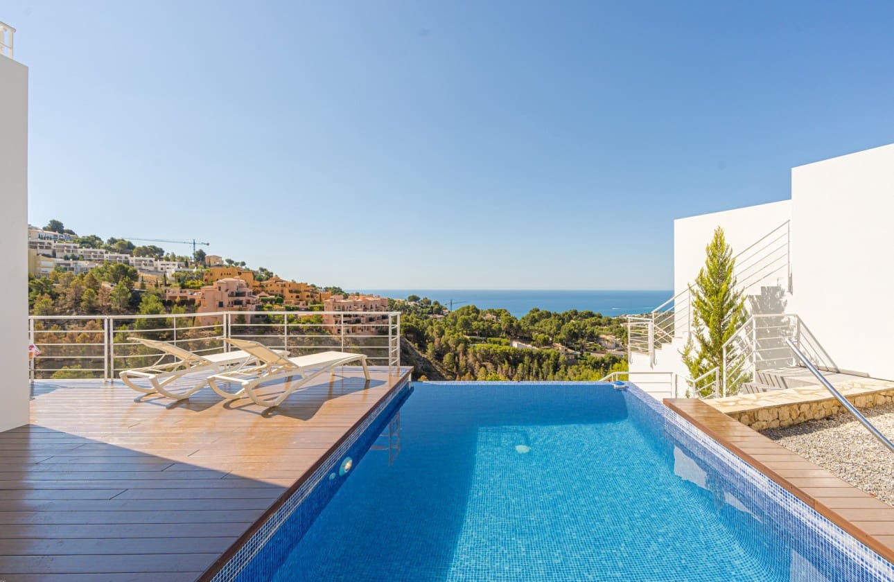 3 slaapkamer Villa te koop in Altea met zwembad garage - € 1.295.000 (Ref: 9518266)