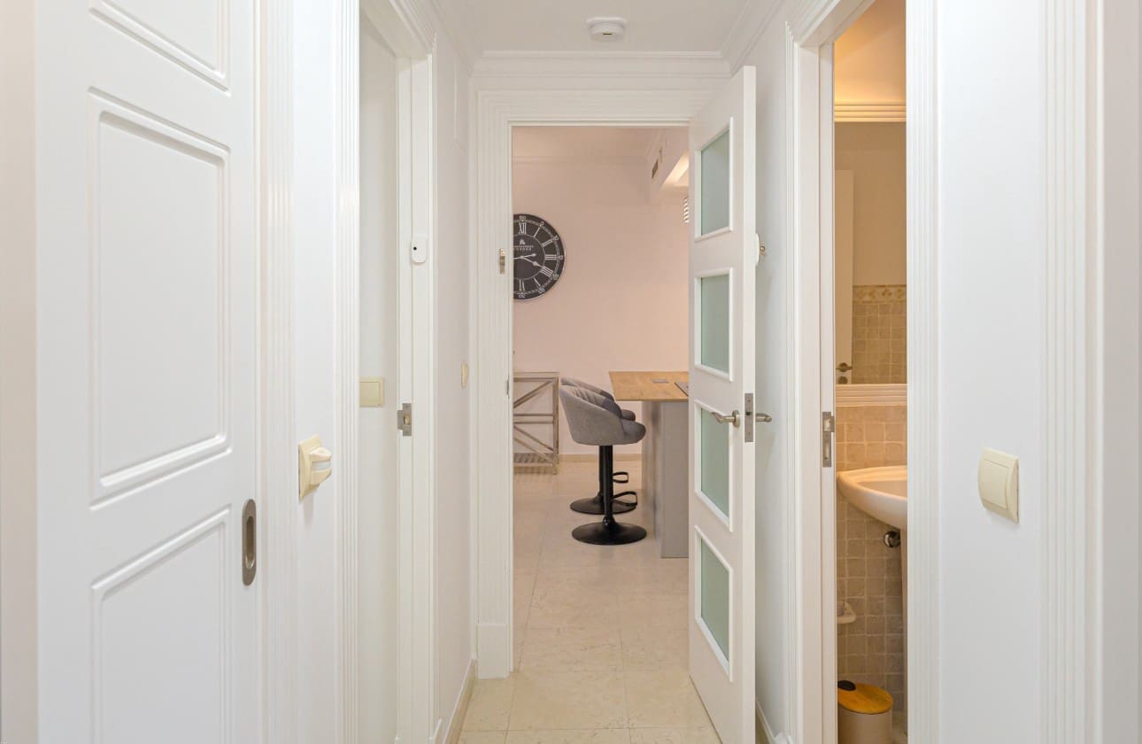 3 bedroom Apartment for sale in Altea with pool garage - € 700,000 (Ref: 9518268)