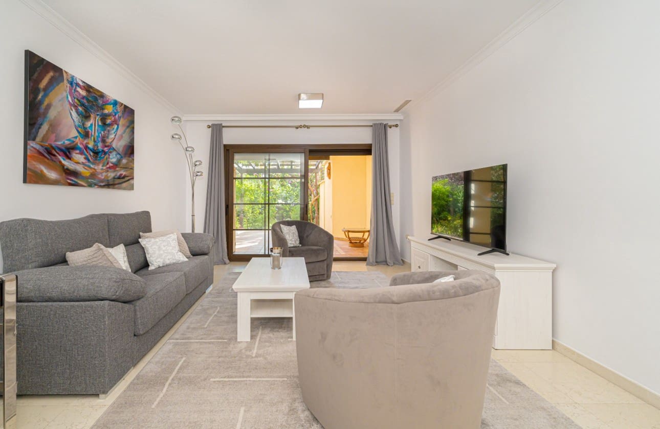 3 bedroom Apartment for sale in Altea with pool garage - € 700,000 (Ref: 9518268)