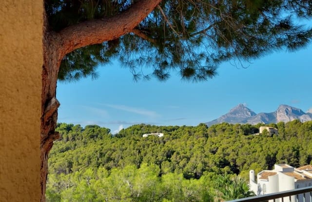 3 soverom Villa til salgs i Alhama Springs, Altea med svømmebasseng - € 950 000 (Ref: 9570347)