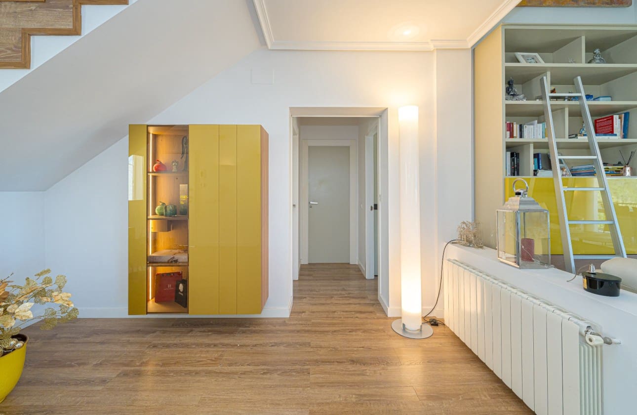 3 bedroom Villa for sale in Altea with pool - € 950,000 (Ref: 9570347)