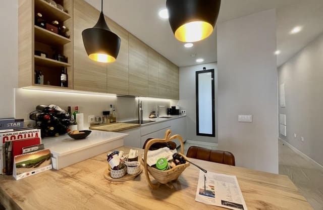 4 makuuhuone Huoneisto myytävänä paikassa Golf Bahía, Finestrat mukana uima-altaan 
autotalli - 495 000 € (Ref: 9594458)