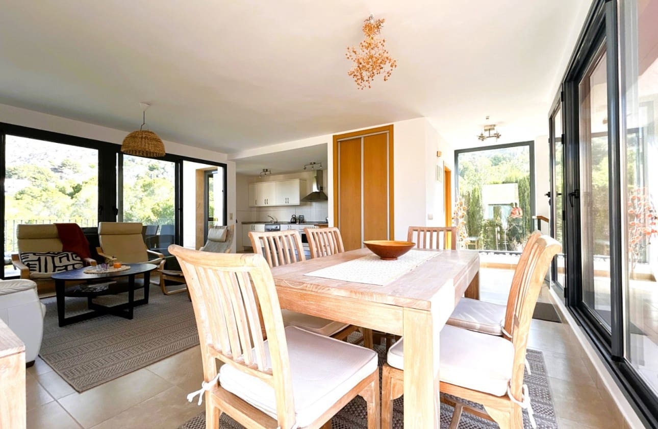 3 Zimmer Villa zu verkaufen in Altea mit Pool Garage - 475.000 € (Ref: 9636224)