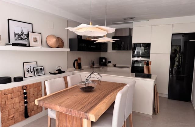 2 sovrum Lägenhet till salu i Altea la Vella, Altea med pool garage - 226 000 € (Ref: 9669737)