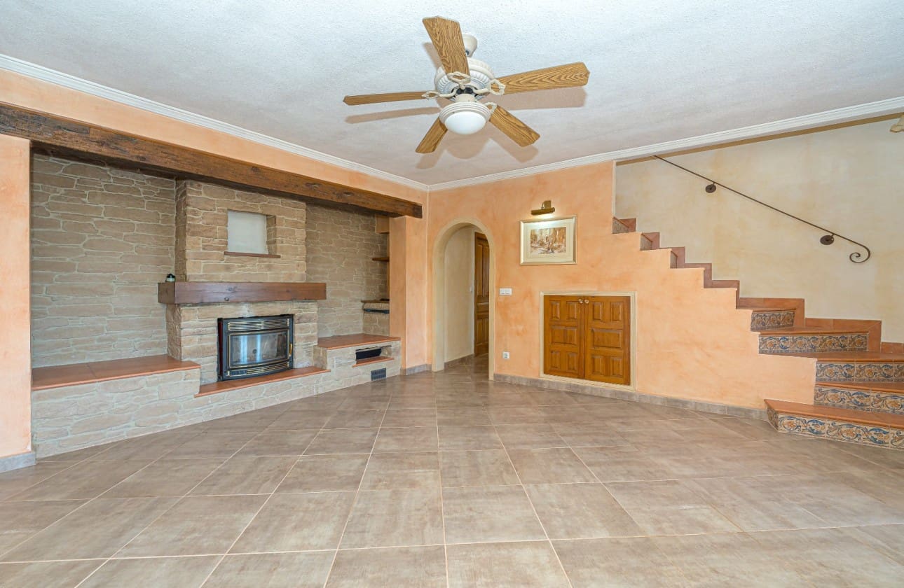 Chalet de 4 habitaciones en Altea en venta con piscina garaje - 920.000 € (Ref: 9682248)