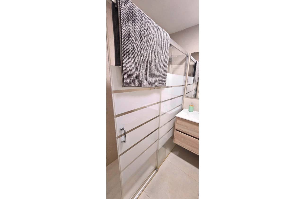 2 Zimmer Apartment zu verkaufen in San Juan de Alicante / Sant Joan d'Alacant mit Garage - 305.000 € (Ref: 9700313)