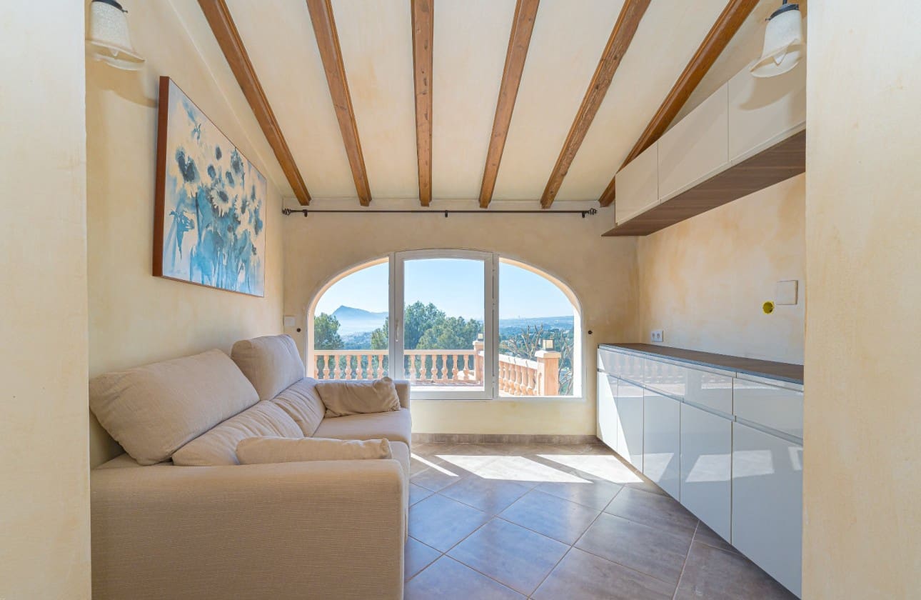 Chalet de 4 habitaciones en Altea en venta con piscina garaje - 920.000 € (Ref: 9714356)