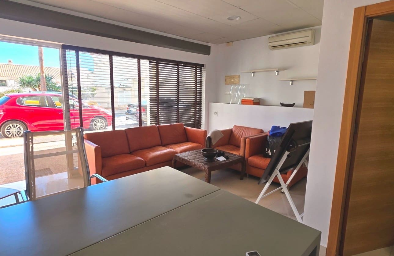 Commercial for sale in Altea - € 68,000 (Ref: 9720976)