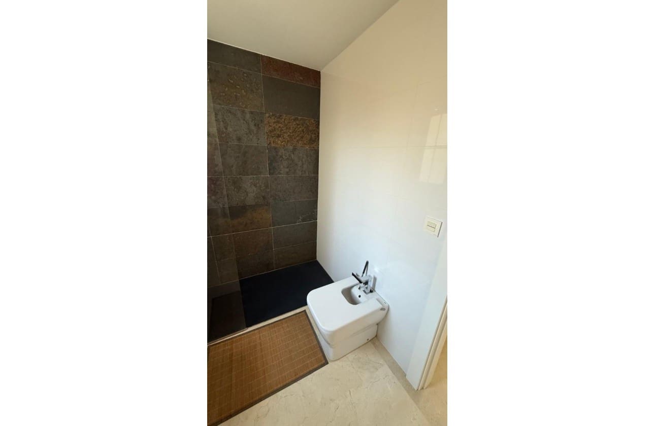 3 slaapkamer Penthouse te koop in Finestrat met zwembad garage - € 450.000 (Ref: 9734227)