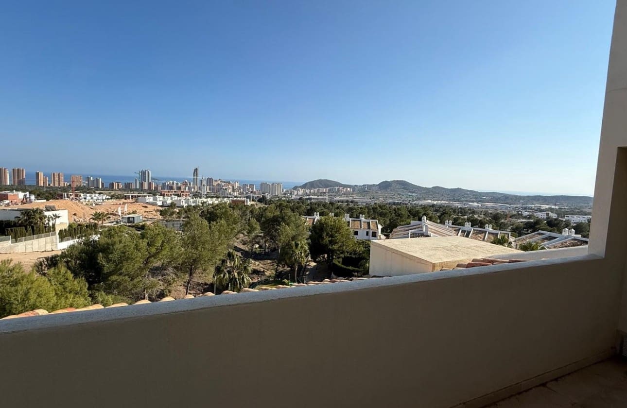 3 slaapkamer Penthouse te koop in Finestrat met zwembad garage - € 450.000 (Ref: 9734227)