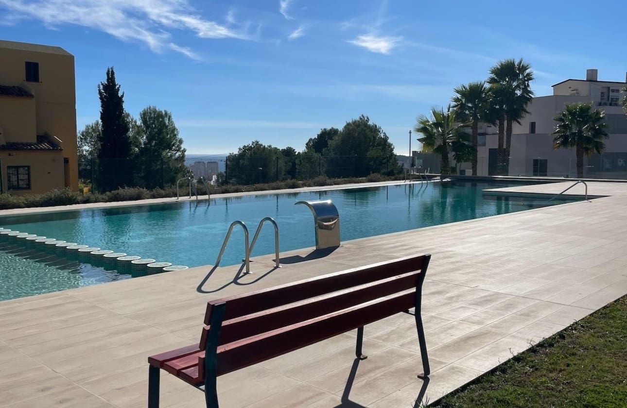 4 Zimmer Apartment zu verkaufen in Finestrat mit Pool Garage - 495.000 € (Ref: 9747483)