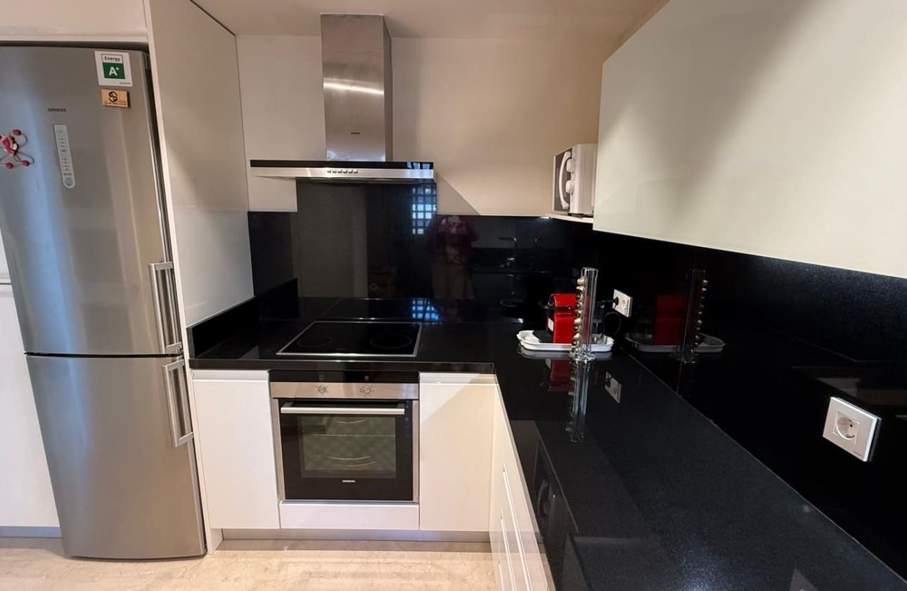 3 Zimmer Penthouse zu verkaufen in Finestrat mit Pool Garage - 450.000 € (Ref: 9747484)