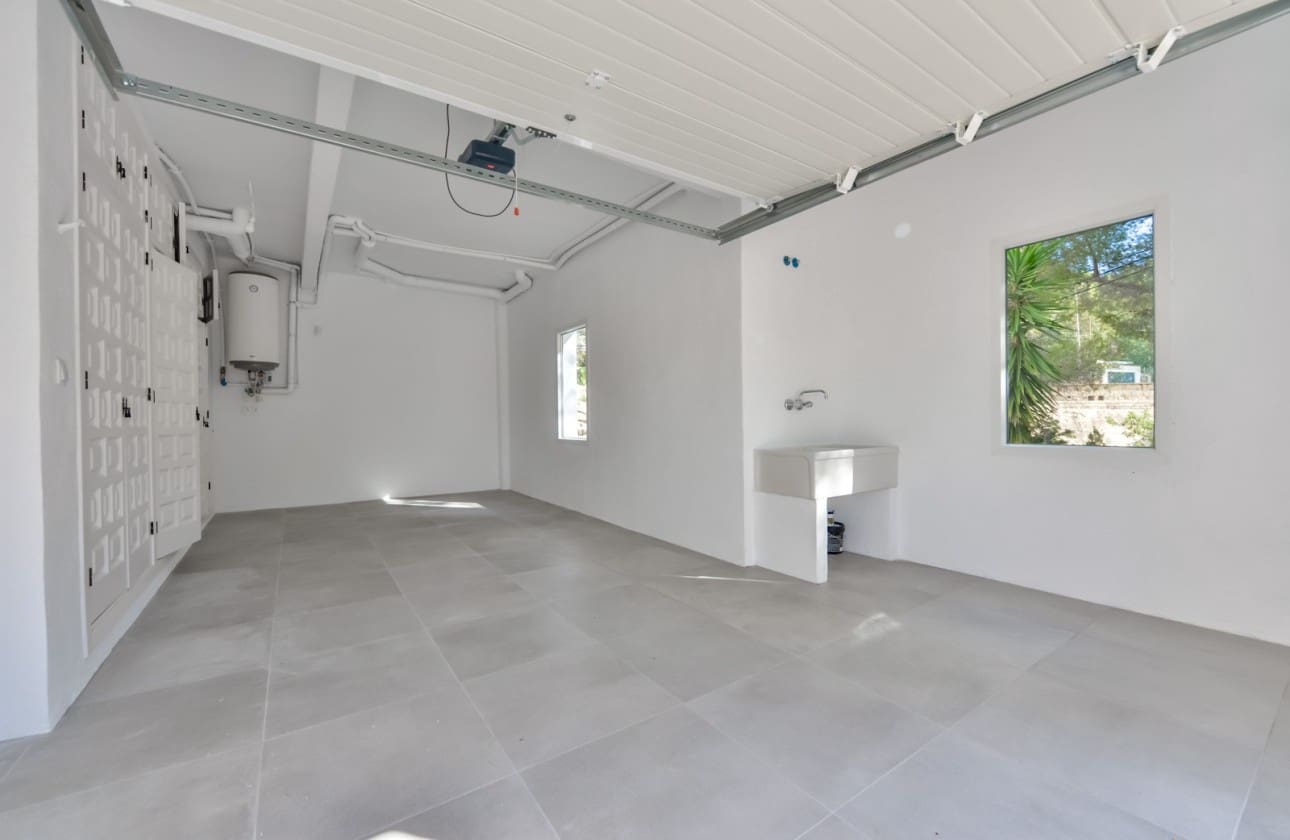 3 soveværelse Villa til salg i Altea med swimmingpool - € 695.000 (Ref: 9796582)