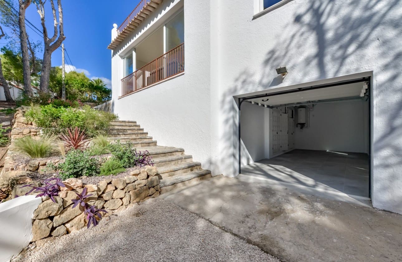 3 soveværelse Villa til salg i Altea med swimmingpool - € 695.000 (Ref: 9796582)