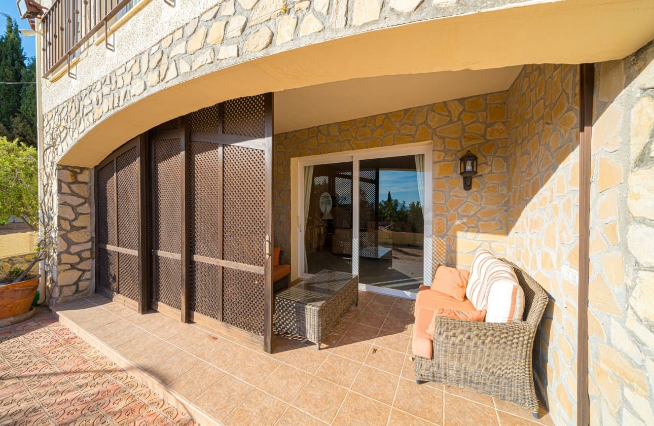 5 soveværelse Villa til salg i Altea med swimmingpool garage - € 1.375.000 (Ref: 9796583)