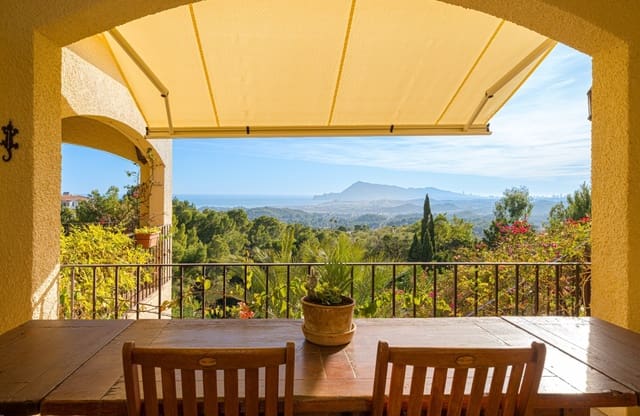 5 camera da letto Villa in vendita in Alhama Springs, Altea con piscina garage - 1.375.000 € (Rif: 9796583)