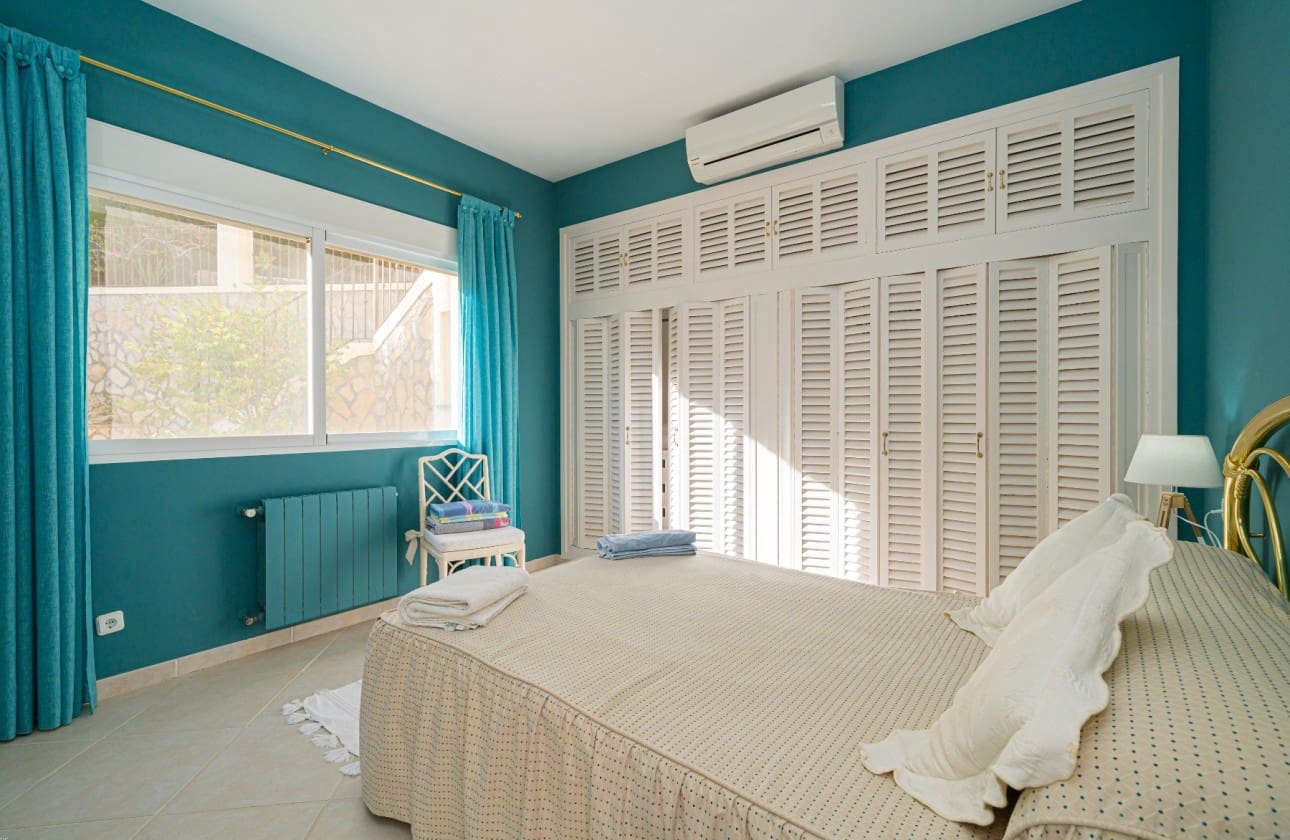 5 soveværelse Villa til salg i Altea med swimmingpool garage - € 1.375.000 (Ref: 9796583)