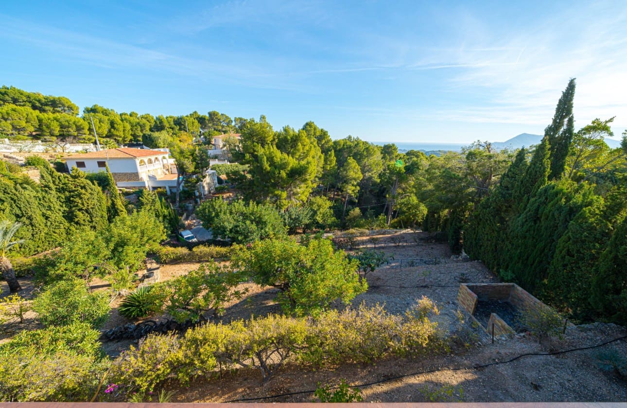 5 soveværelse Villa til salg i Altea med swimmingpool garage - € 1.375.000 (Ref: 9796583)