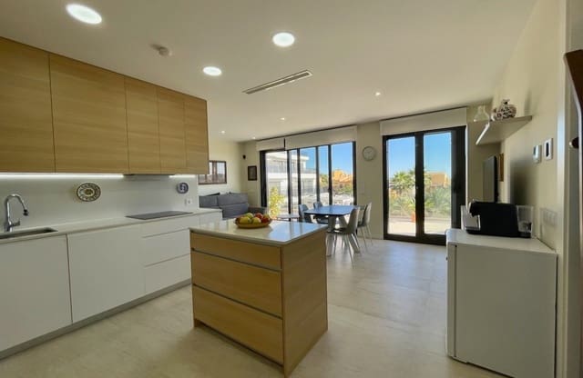 Ático de 3 habitaciones en Golf Bahía, Finestrat en venta con piscina garaje - 550.000 € (Ref: 9800965)