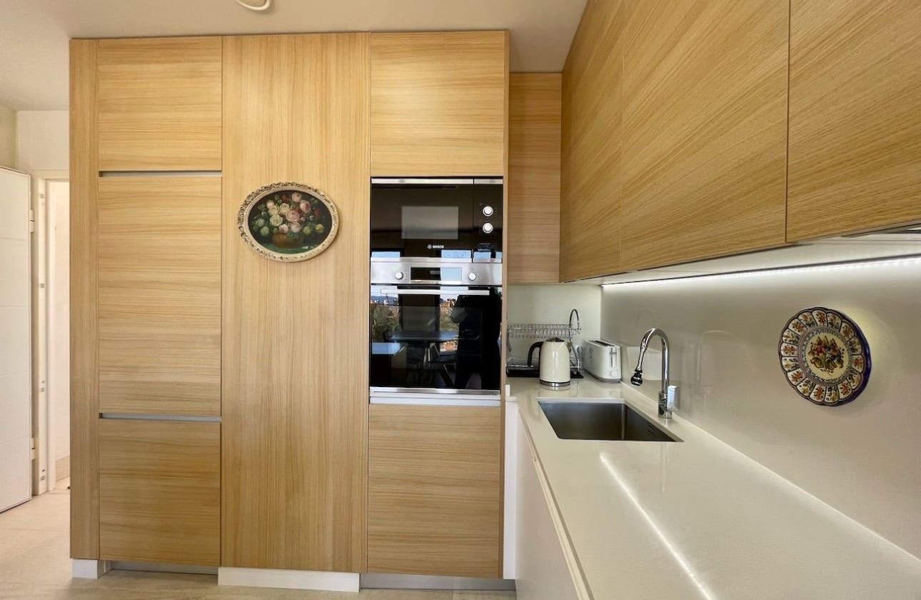 Ático de 3 habitaciones en Finestrat en venta con piscina garaje - 550.000 € (Ref: 9800965)