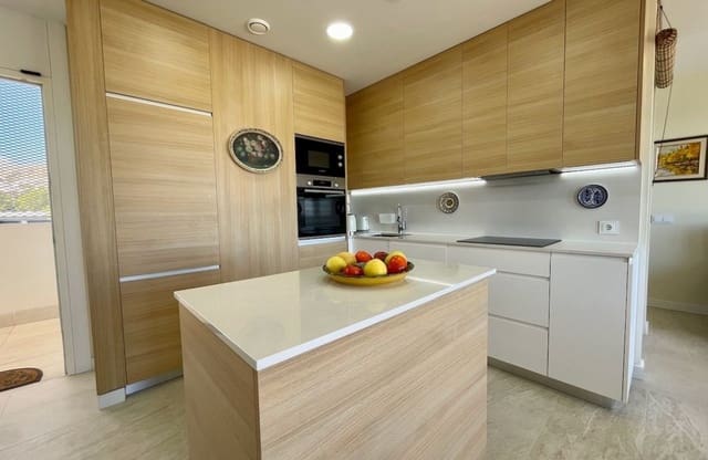 Ático de 3 habitaciones en Golf Bahía, Finestrat en venta con piscina garaje - 550.000 € (Ref: 9800965)